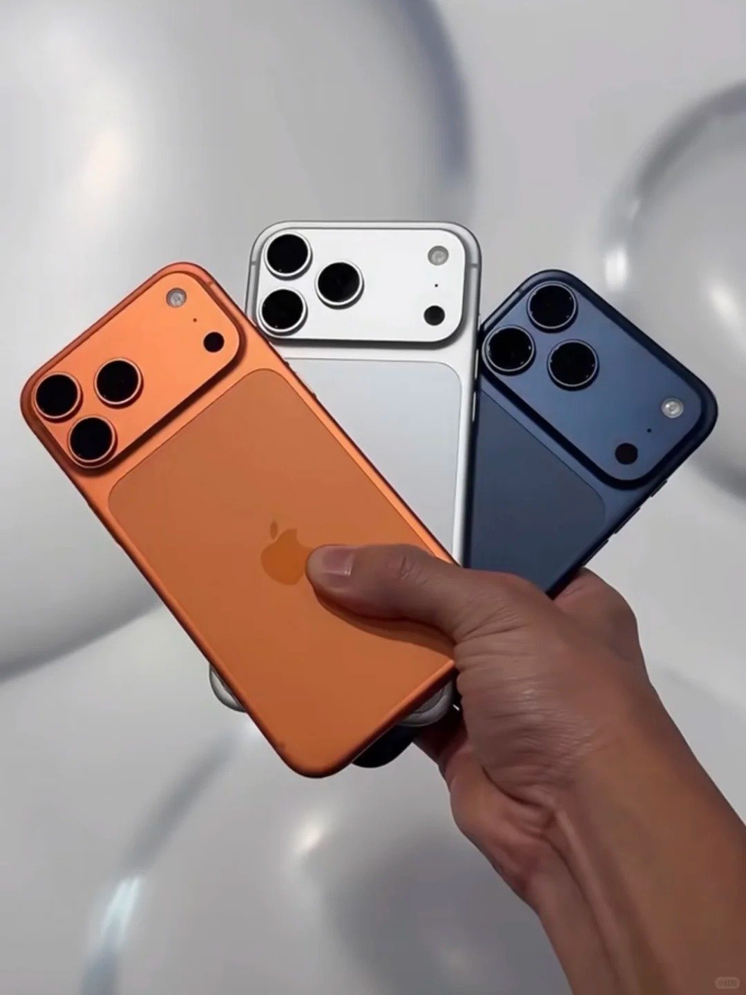 蘋果官方建議 iPhone 17 系列「勿貼膜」!若鍍膜將影響視覺清晰度!