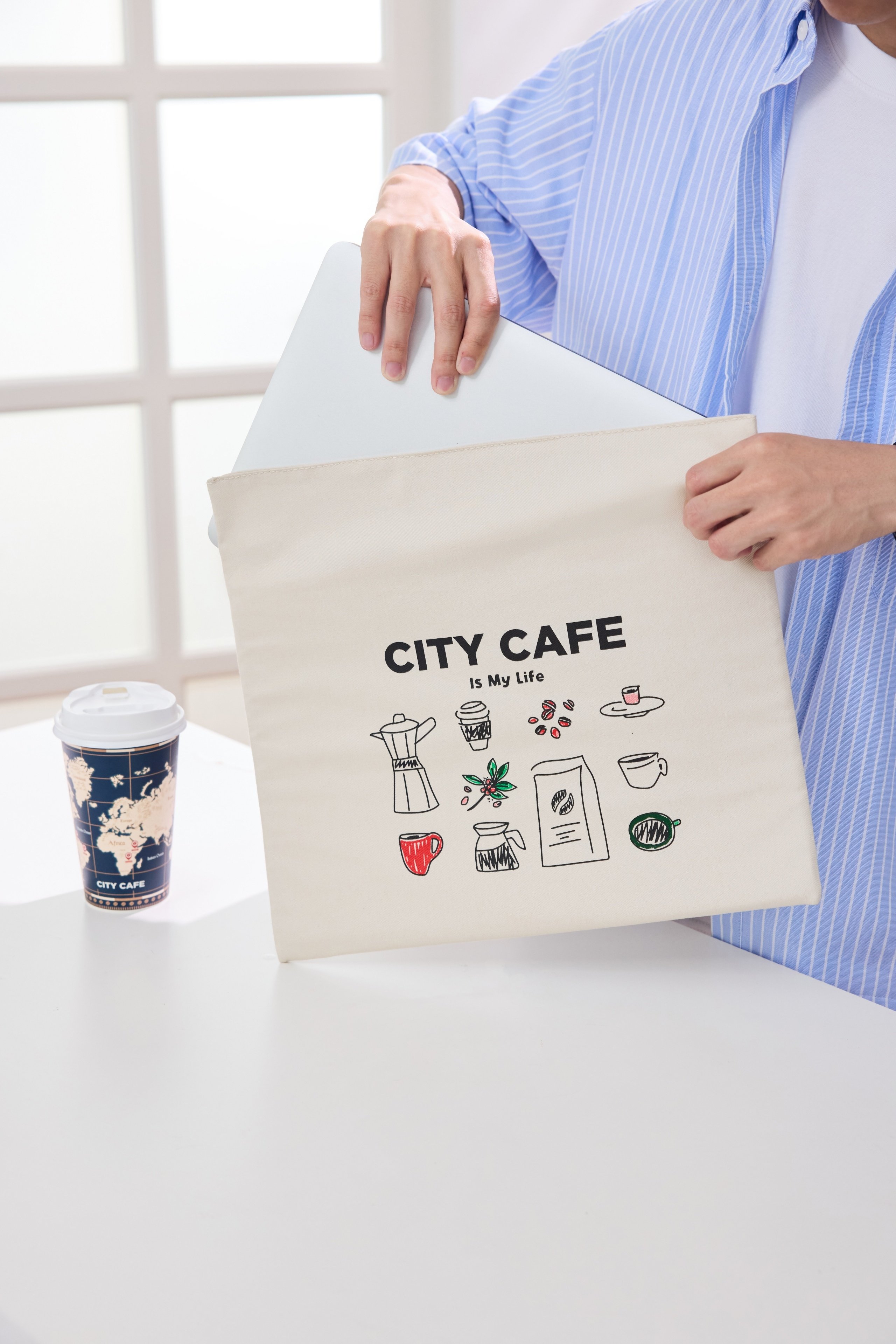 「襪！」真不一樣！續命咖啡也能變成潮流單品？！CITY CAFE 國際咖啡日推出「生活在走，咖啡要有」系列，讓喝完的咖啡再「皂」循環綠色經濟！