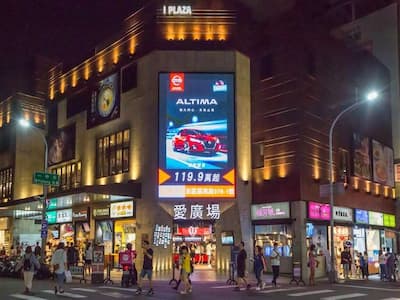 2025 熱門景點排行出爐！台中逢甲夜市進前 3 名、第一名由「這裡」強勢拿下！