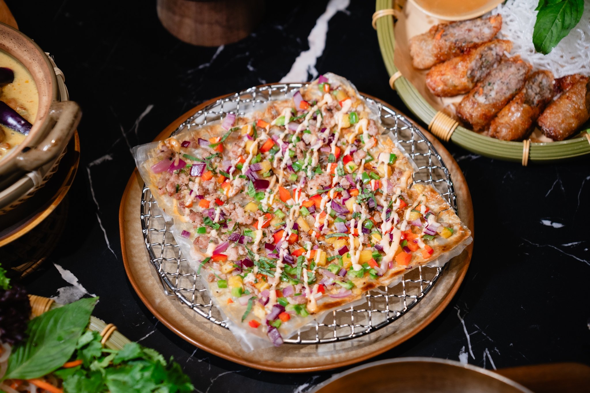 《越越・新越南料理》 經典傳承，創新詮釋 跨越文化邊界 打造越南料理第一品牌
