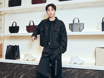 鄭容和身高 180 來台參加 Michael Kors 台北 101 旗艦店開幕！大秀中文流行語惹全場爆笑！