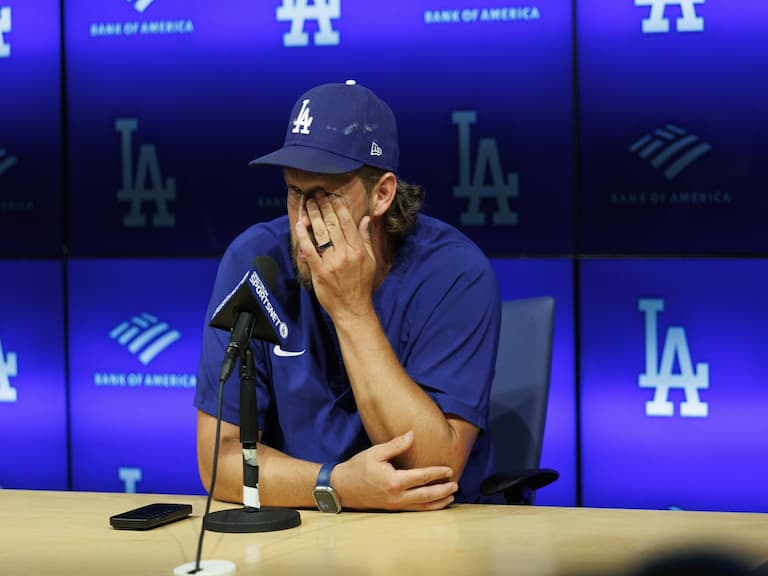MLB／Clayton Kershaw 無預警宣布退役！引退記者會激動落淚：「我一直都有這個想法⋯」