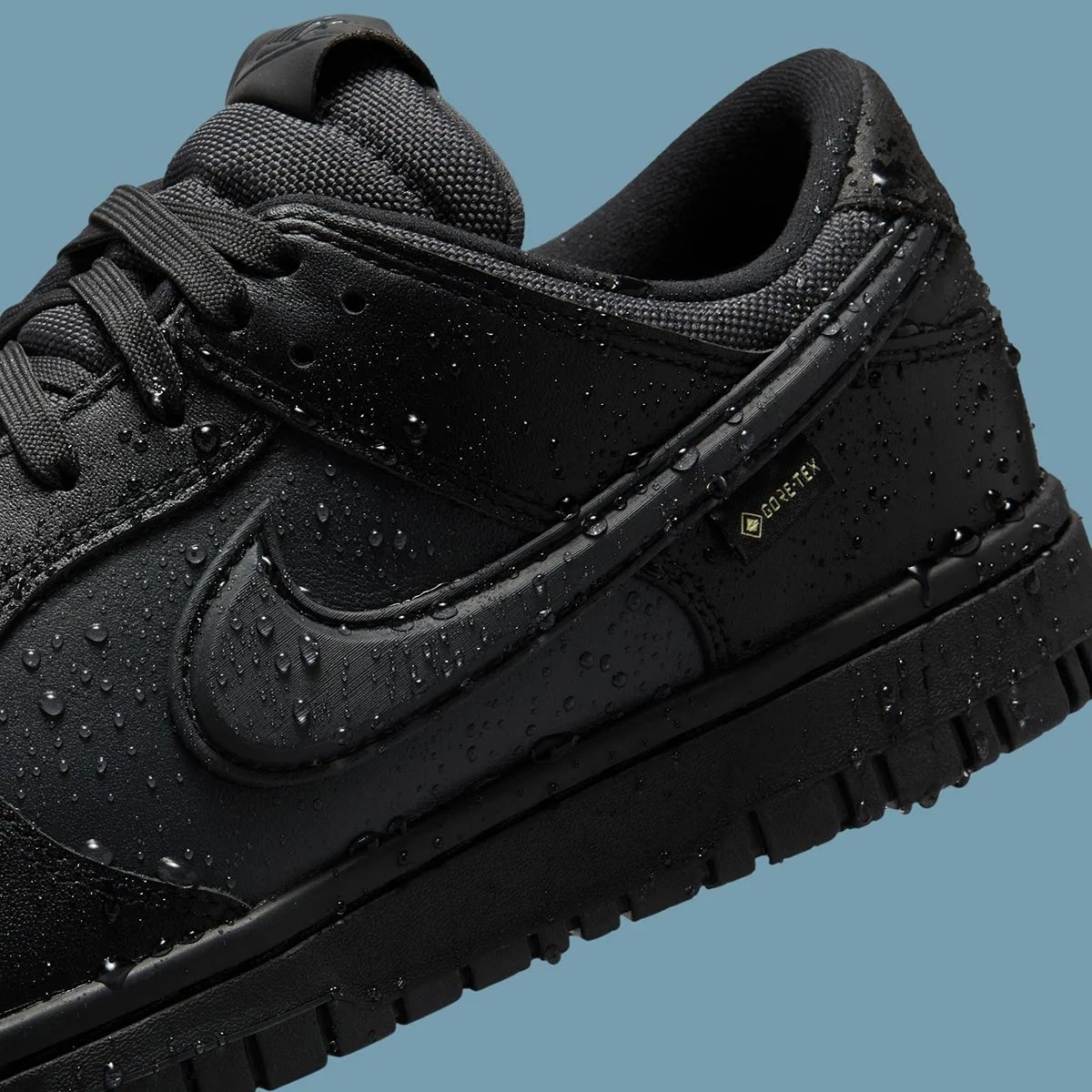 Nike Dunk Low「Gore-Tex」黑魂配色來襲！下雨天就是要靠它帥一波！