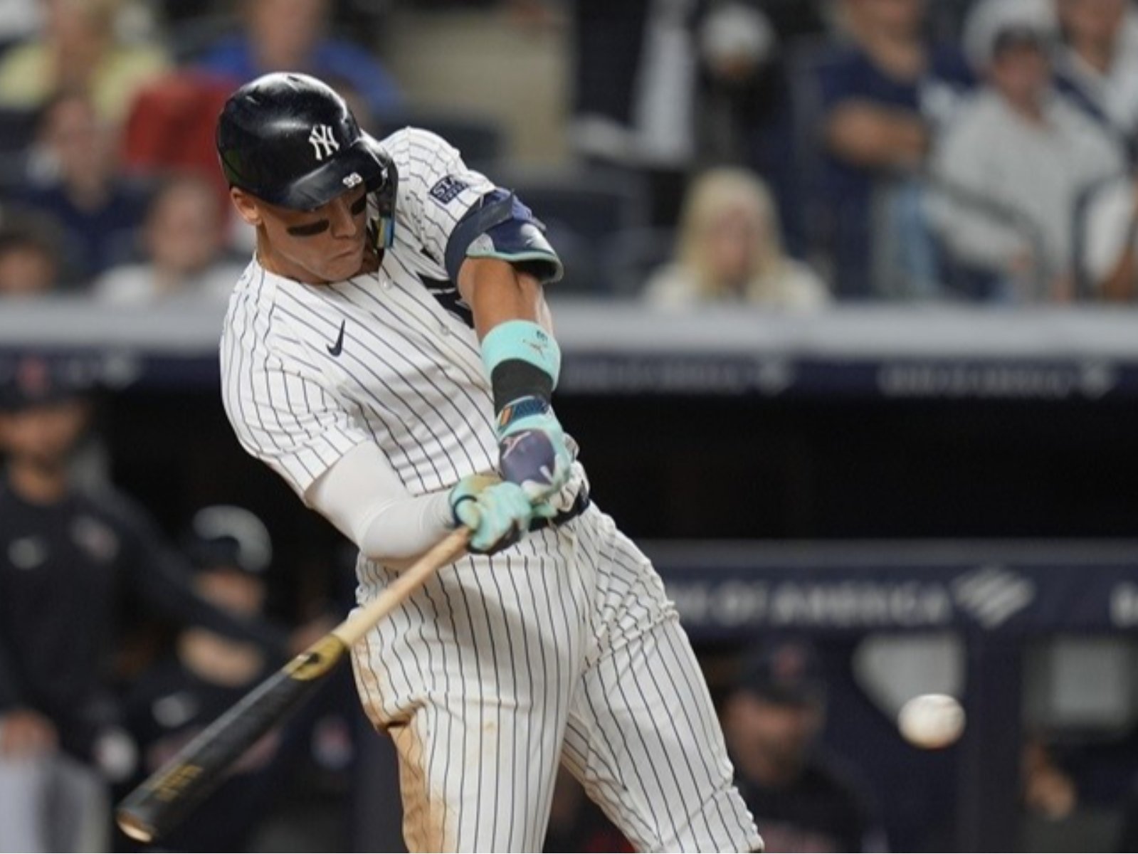 MLB／法官 Aaron Judge 第 50 轟炸裂！與「棒球之神」貝比魯斯齊名寫下史詩成就！