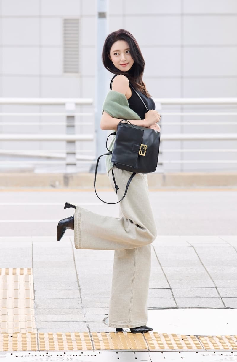 申有娜