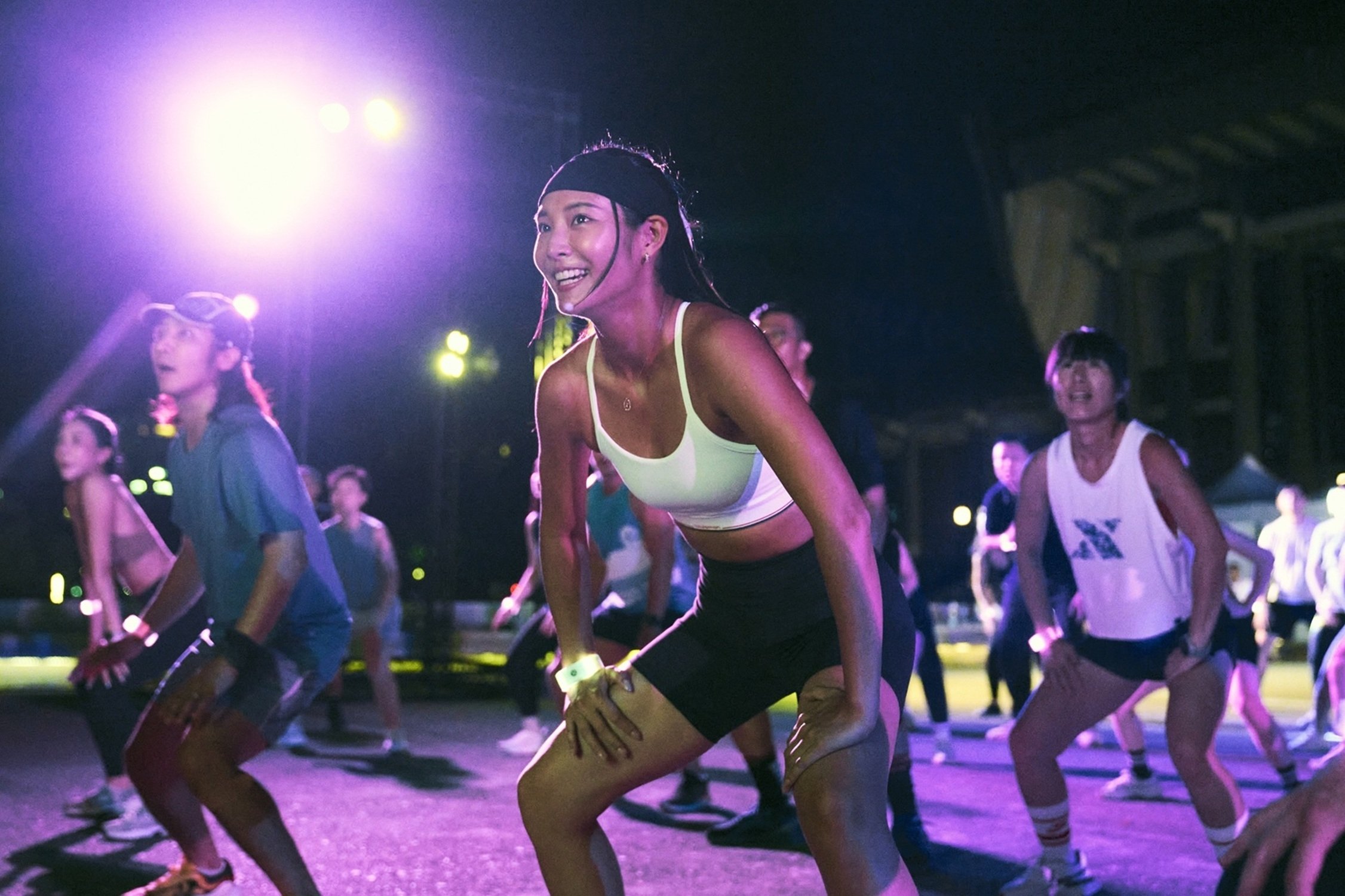 lululemon 點亮台北 101 !「Move Taipei」系列活動發起呼吸練習！