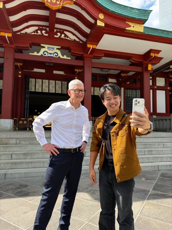 蘋果執行長提姆庫克 Tim Cook 日本行與皮卡丘相見歡！X 連發遊記引熱議！