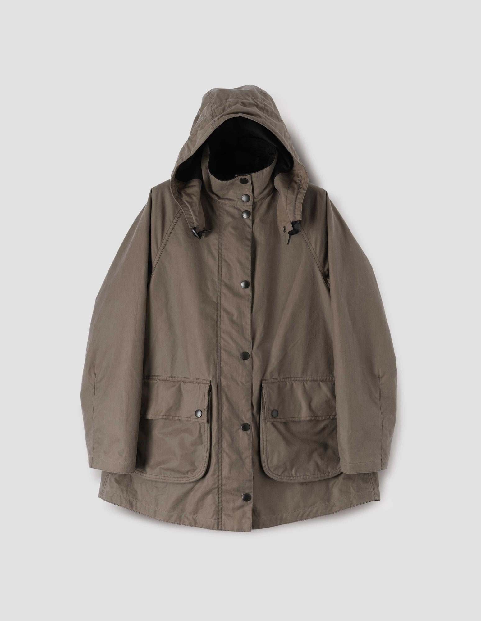 Barbour攜手Margaret Howell推出AW25聯名系列