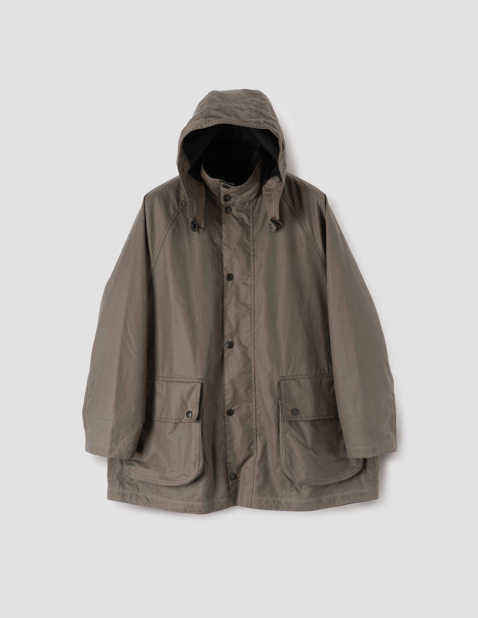 Barbour攜手Margaret Howell推出AW25聯名系列
