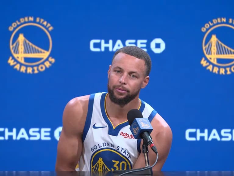 NBA／Curry 首度談 Kuminga 合約風波：「當他來到這裡時就該展現專業的精神！」