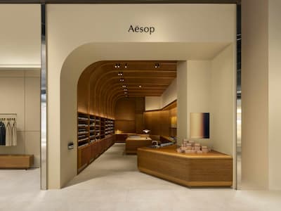 Aesop 台南小北門門市登場！竹簾、木格柵與台灣老屋元素交織空間美學｜【設計・潮】