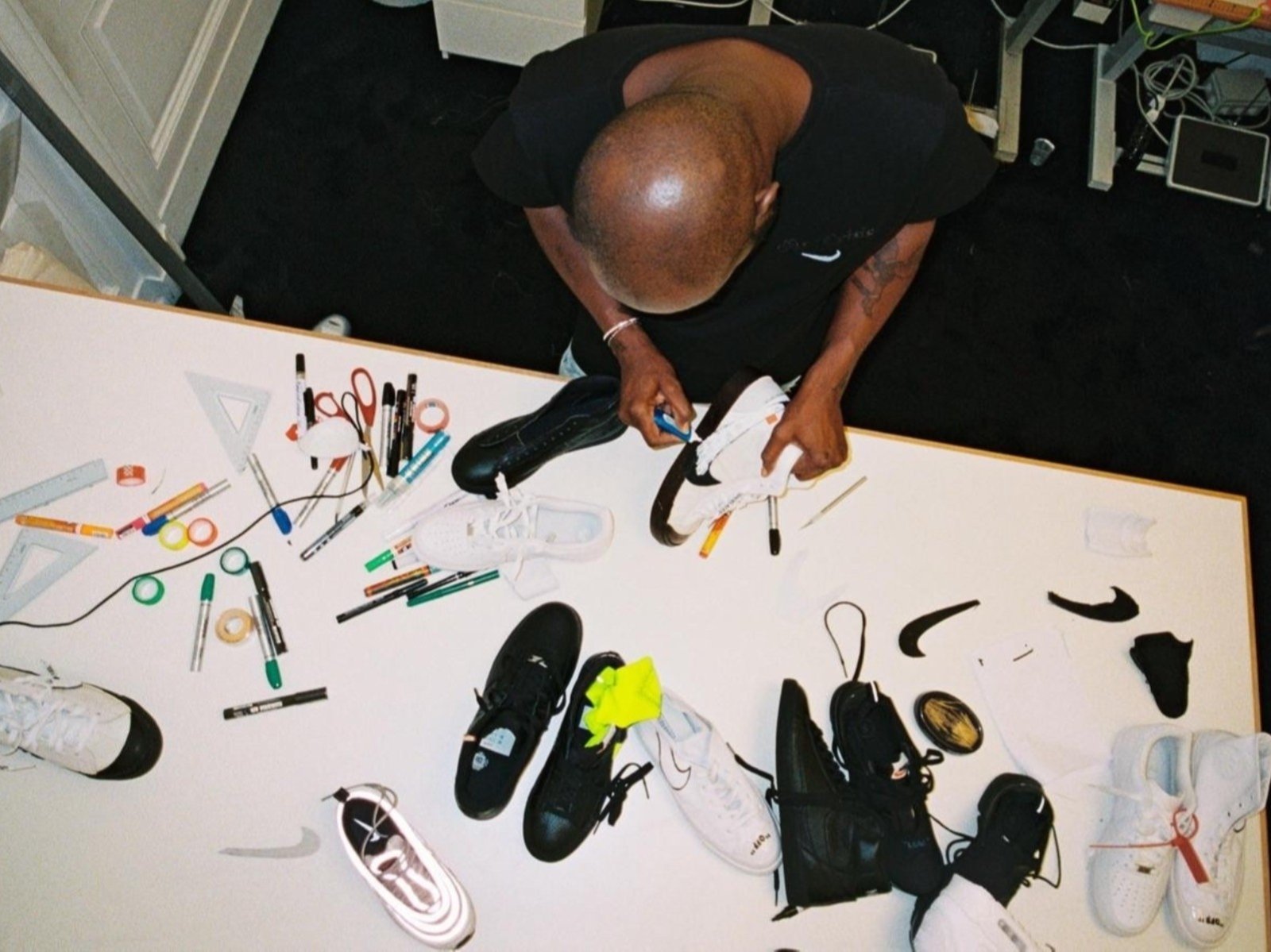 Nike 攜手 Virgil Abloh Archive™ 舉辦歐洲首次大型展覽！致敬 Virgil Abloh 傳奇創作！
