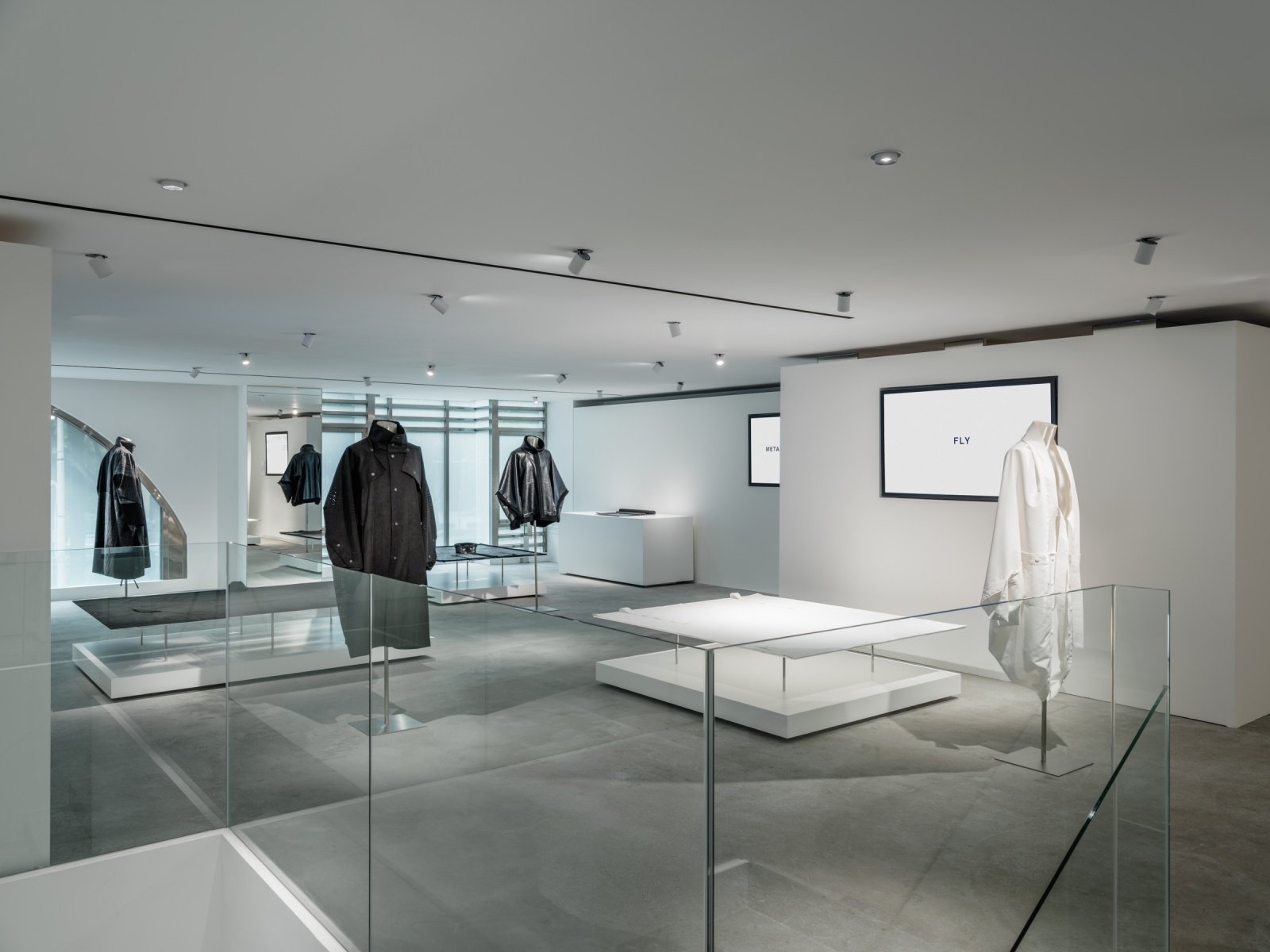 全部都用「一塊布」打造！三宅一生男裝副線 IM MEN 品牌快閃特展登場