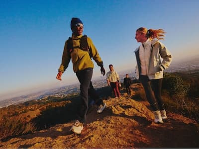 HOKA Transport Hike GTX 引領輕健行風潮