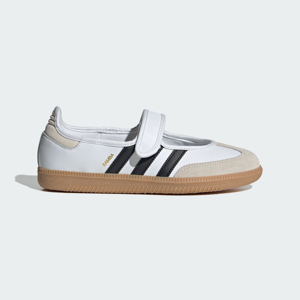 2025 年高顏值「瑪莉珍運動鞋」10 雙盤點！HOKA、NB、adidas⋯機能與時尚兼具的最火單品！