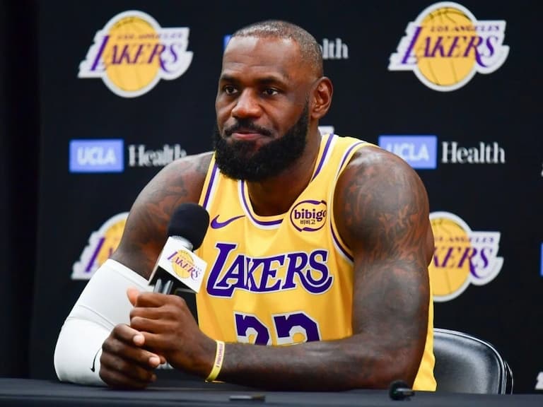 NBA／詹皇 LeBron James「重大決定」不是退休？真相曝光讓網友傻眼「還我眼淚！」