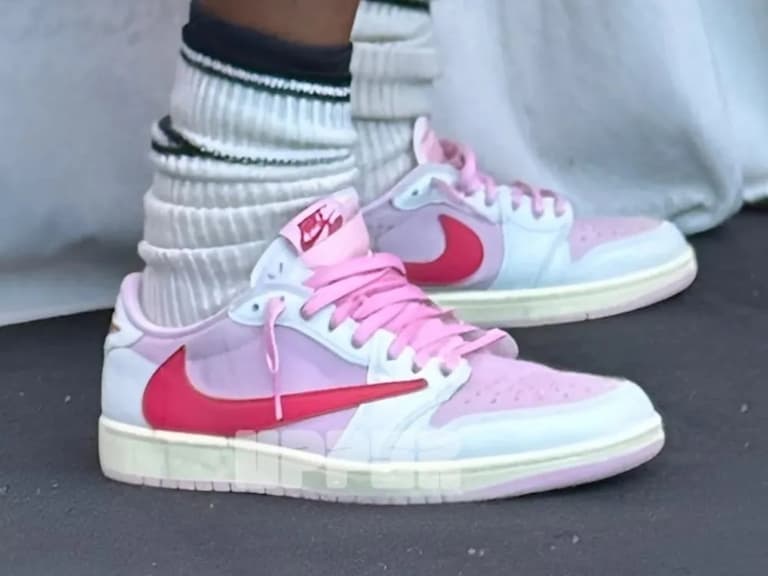 「粉紅倒勾」Travis Scott x Air Jordan 1「Pink Pack」發售情報釋出！粉紅色調注入太吸睛！