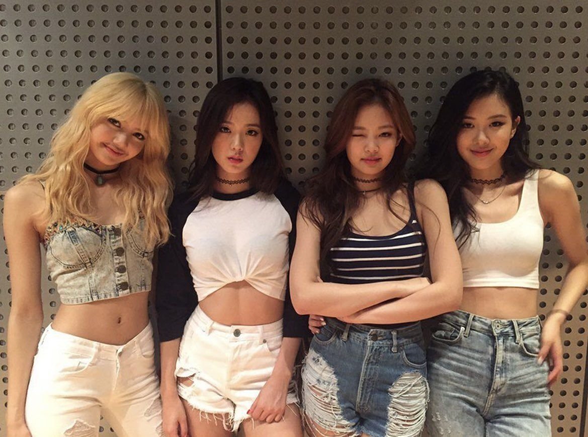 BLACKPINK 高雄開唱倒數！演唱會歌單、時尚圈寵兒、原有 9 位預備成員⋯10 件事快認識！