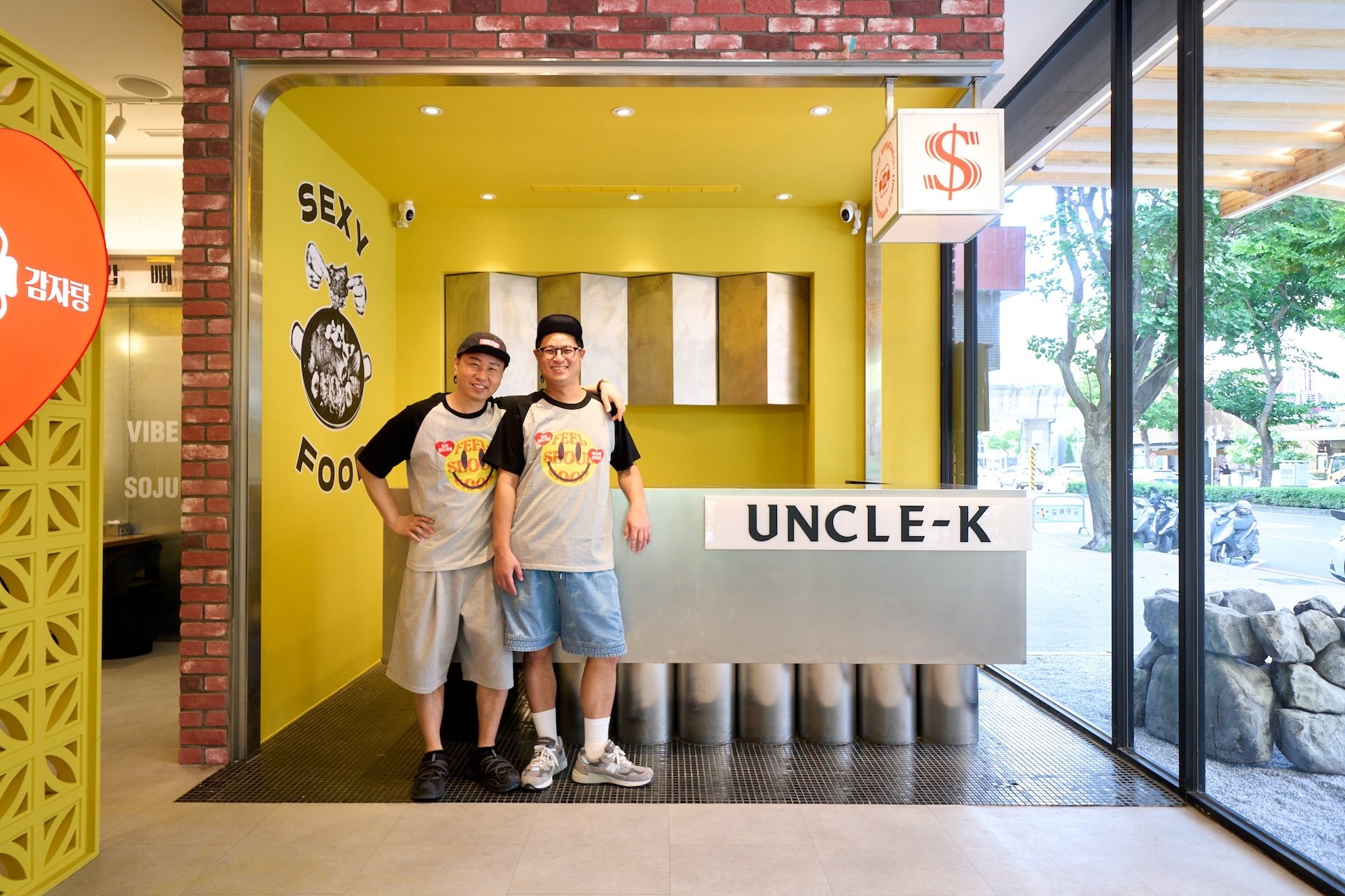 全台首家韓式馬鈴薯排骨火鍋「Uncle-K」插旗台中!必點、菜單、優惠⋯一次看!