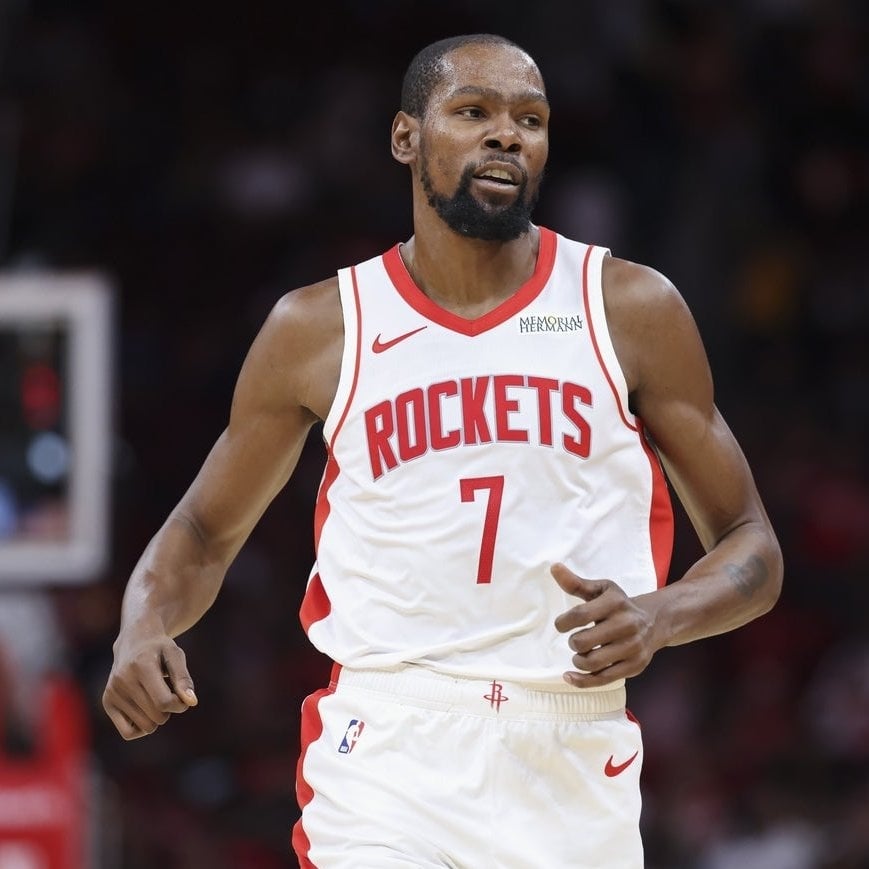 NBA/KD 火箭首秀 23 分鐘轟 20 分!對新秀 Ace Bailey 噴垃圾話「給我坐下!」