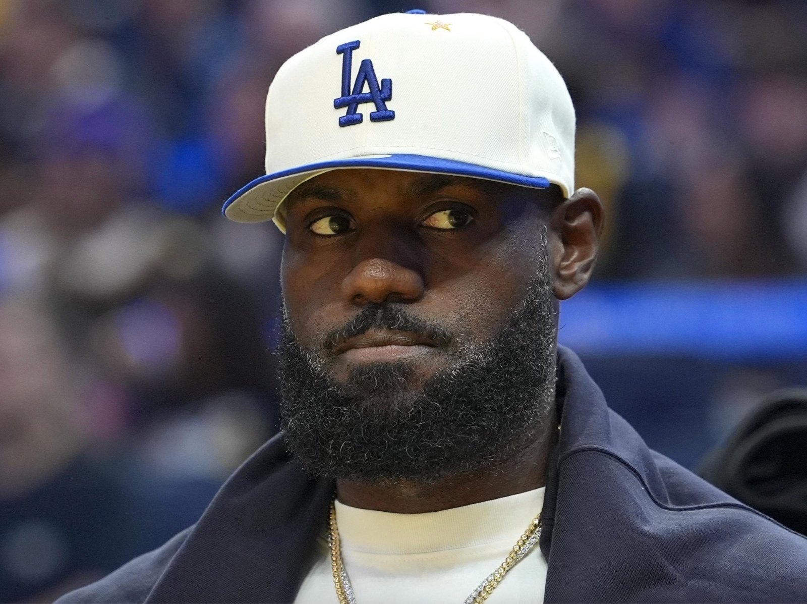 NBA／詹皇「坐骨神經痛」確定缺席新賽季數週！ESPN 記者酸「可以在傷處擦拭軒尼詩！」