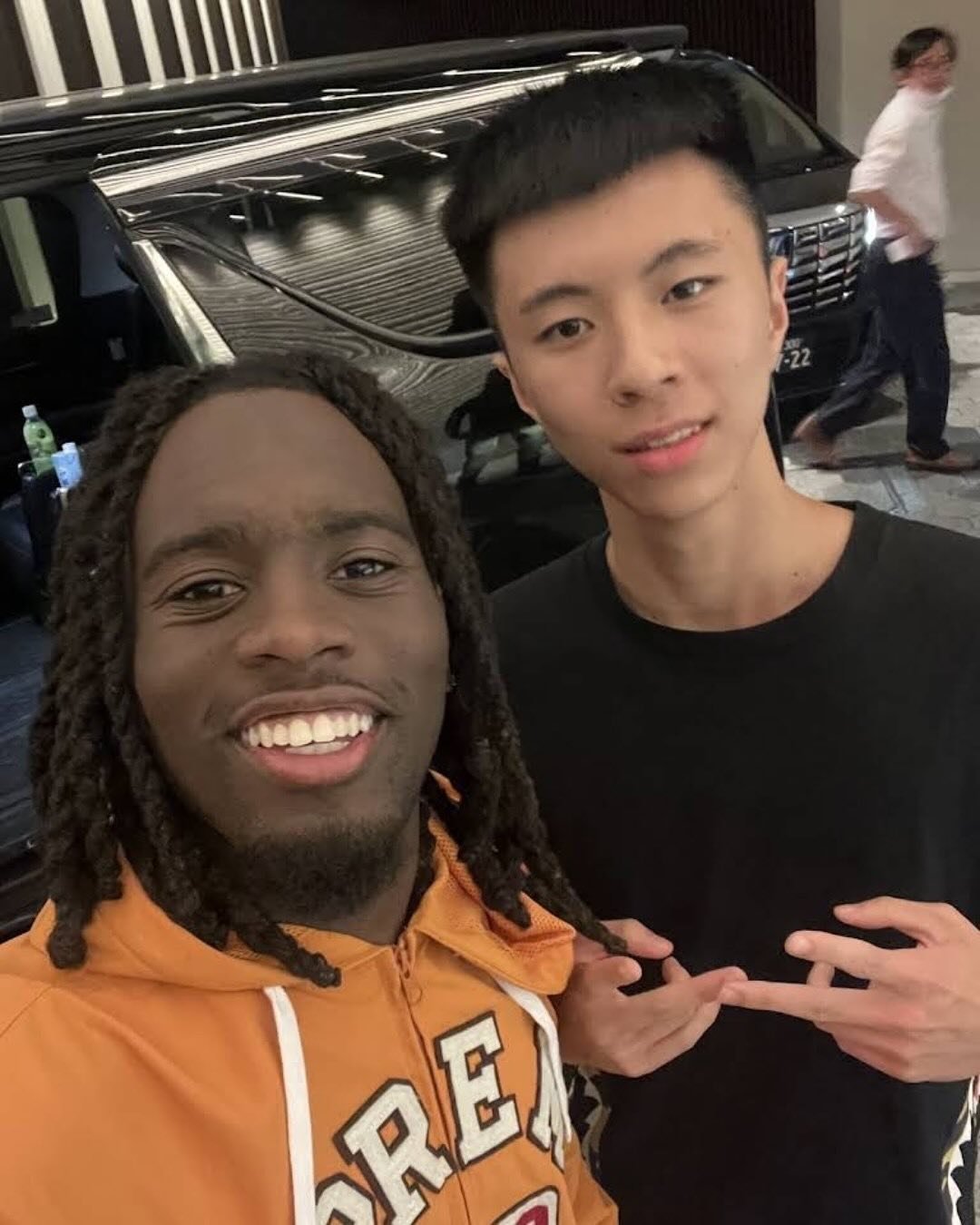 「台灣最強高中生」Ray 稱 Lil Tjay 是敵人！惹怒對方遭威脅：「下次揍爆你！」