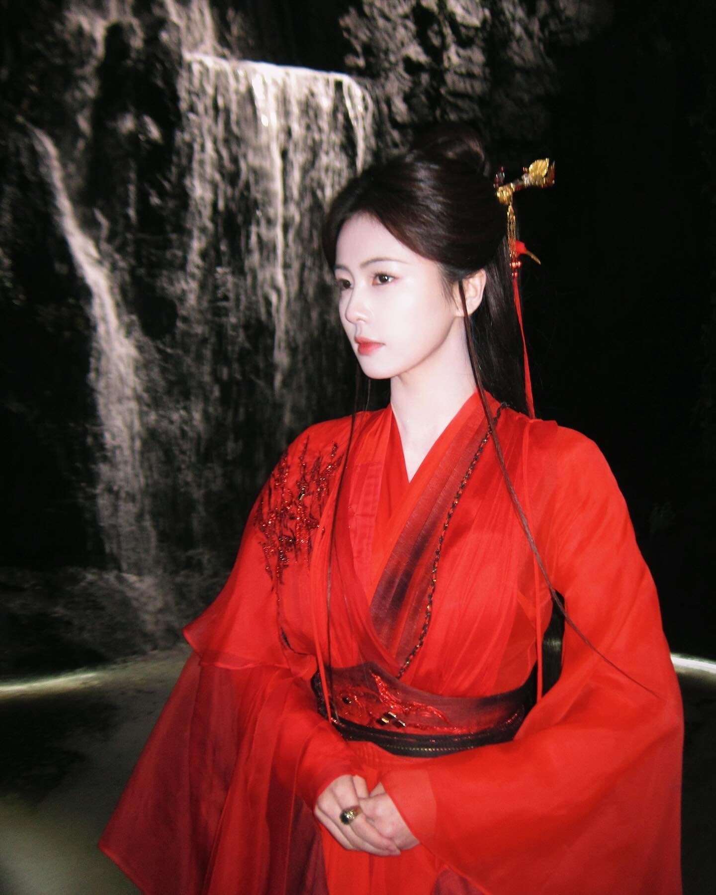 女星白鹿不明病痛一個月暴瘦 4 公斤!找不出病因一度感到絕望且無力