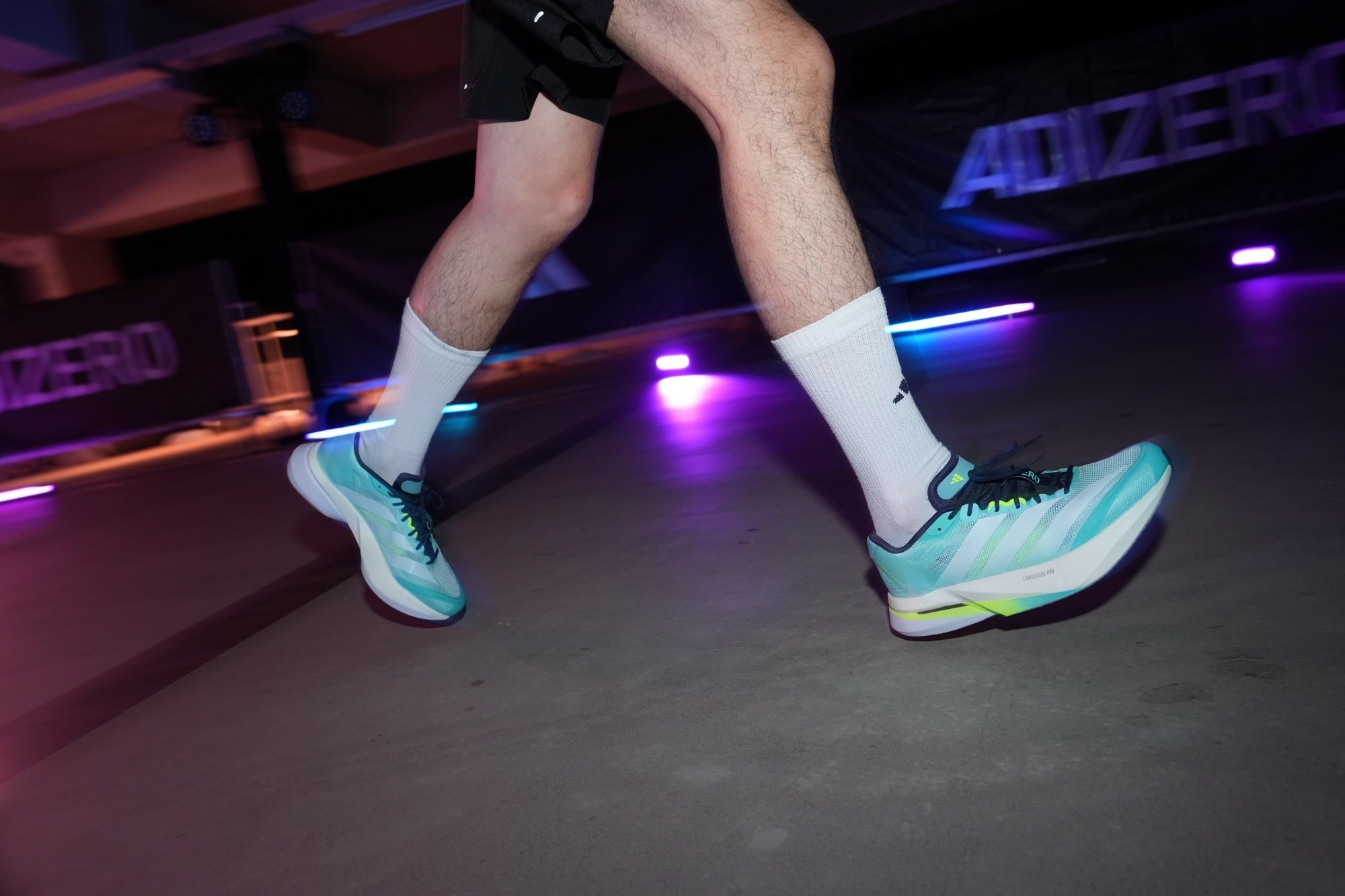 adidas全程陪伴跑者迎賽季 ! 攜手全台15跑團啟動《ADIZERO SUMMIT疾速訓練營》