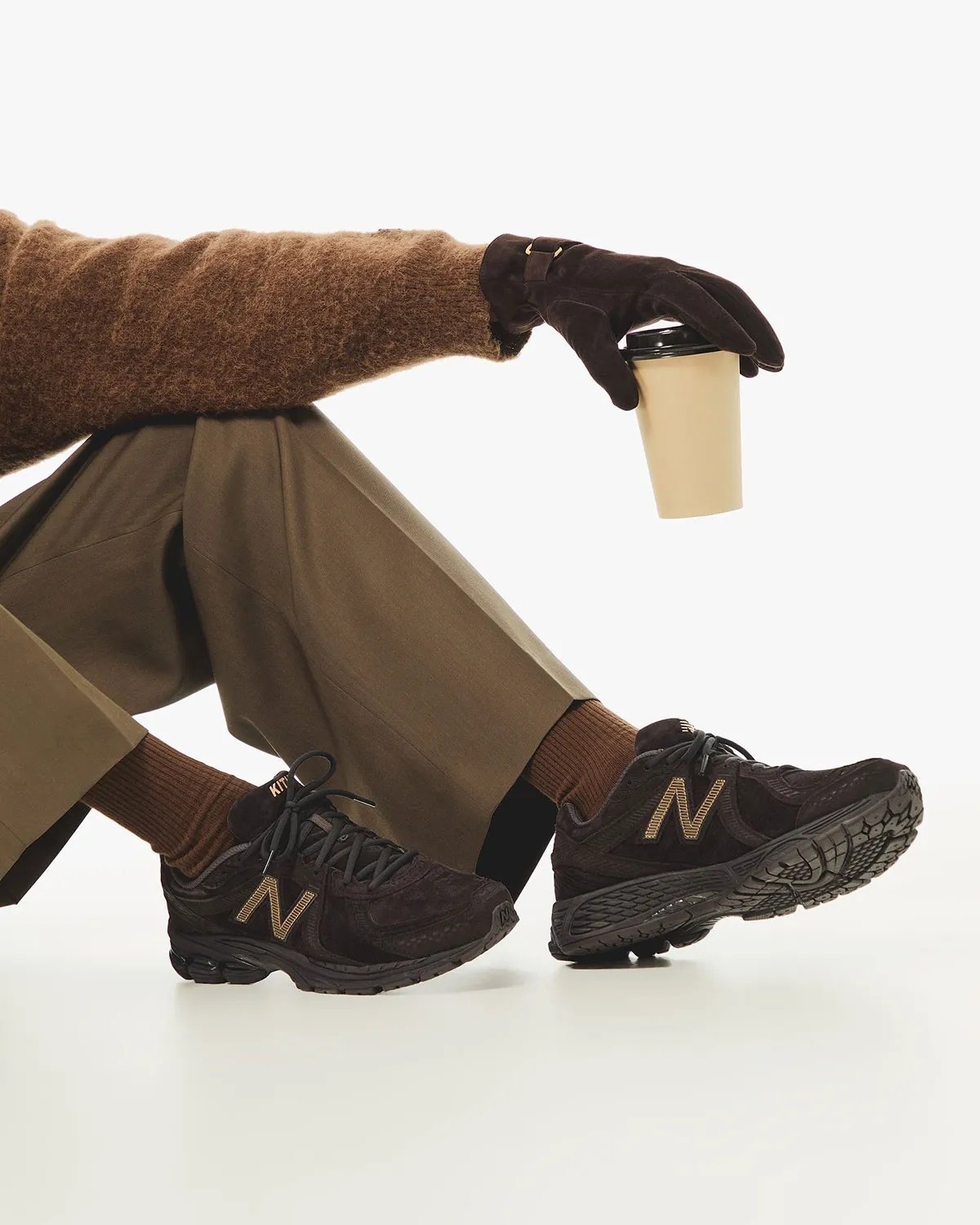 Kith x New Balance 860v2「Espresso」正式發表！深棕色調注入根本咖啡控必收！