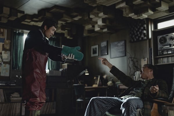 《徵人啟弒》李炳憲、孫藝真首度合作!演員陣容、劇情簡介、獲得高度好評⋯5 大必看亮點!
