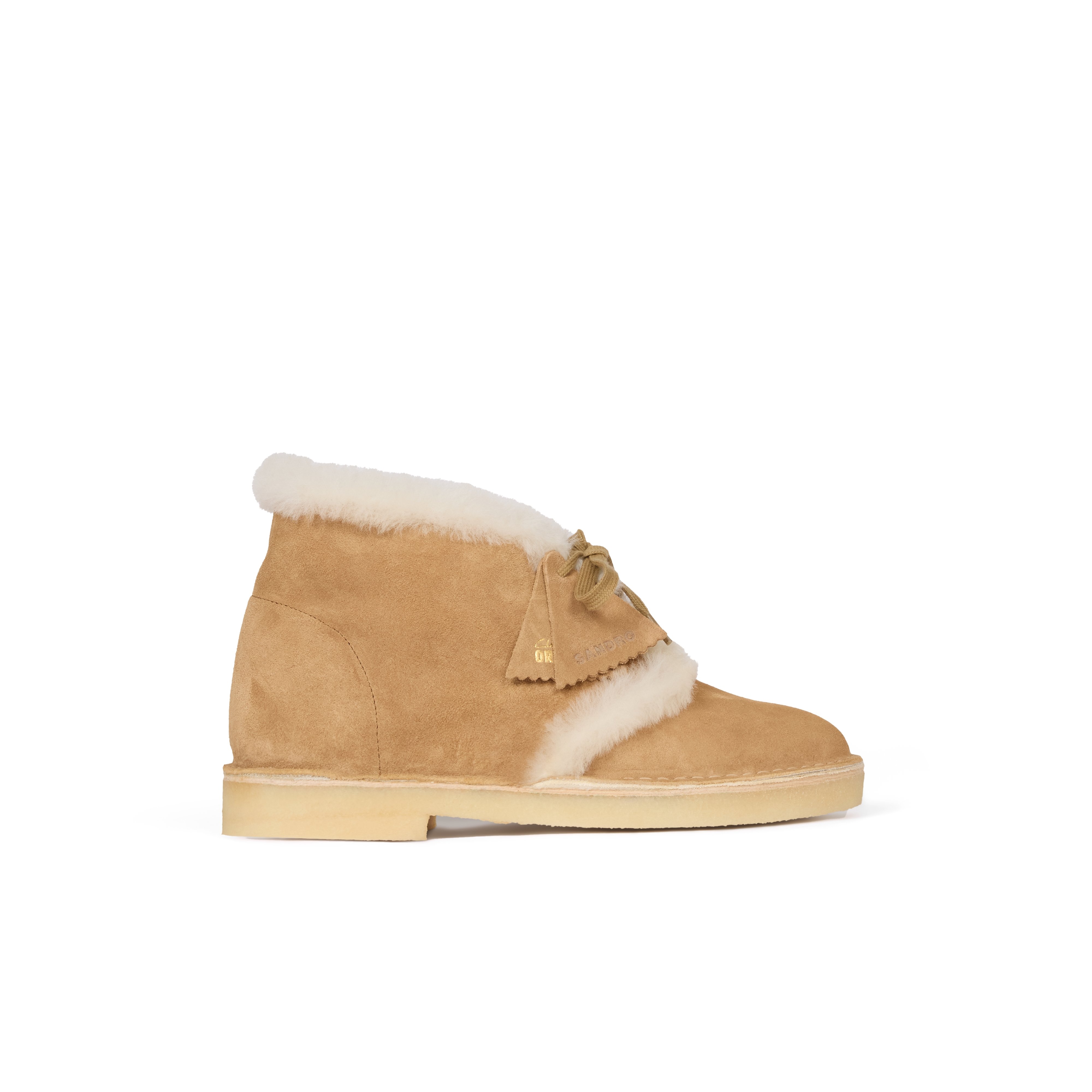 SANDRO x Clarks Originals 2025 秋冬聯名登場!現代巴黎美學與英倫傳統手工技藝完美結合!