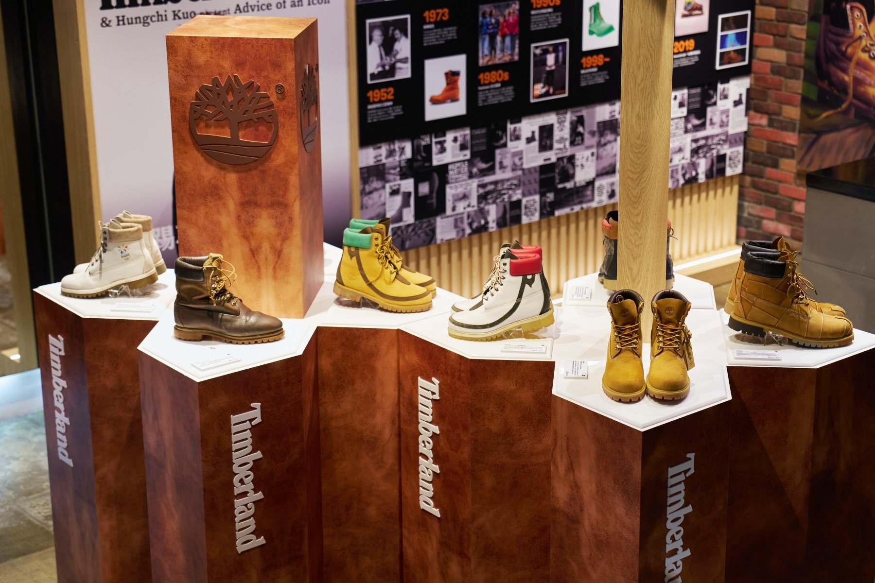 Timberland 攜手郭泓志打造最街頭應援派對!不死鳥化身「踢不爛大隊長」搖旗遊行嗨翻街頭!