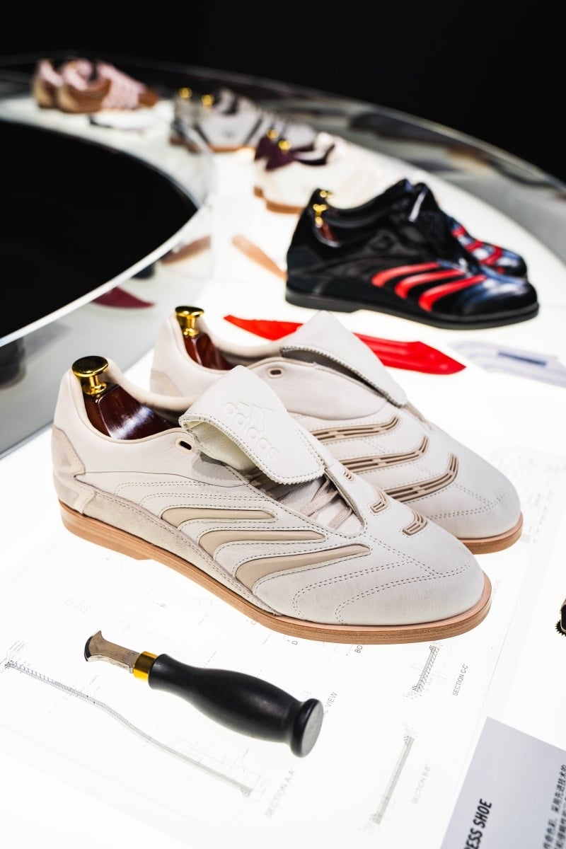 adidas 上海時裝周「POWER OF THREE」重磅壓軸登場:陳冠希、Poggy 等人皆現身,共創三條線的未來宣言!