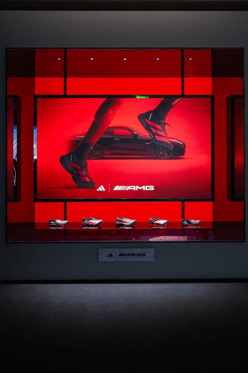 adidas 上海時裝周「POWER OF THREE」重磅壓軸登場:陳冠希、Poggy 等人皆現身,共創三條線的未來宣言!