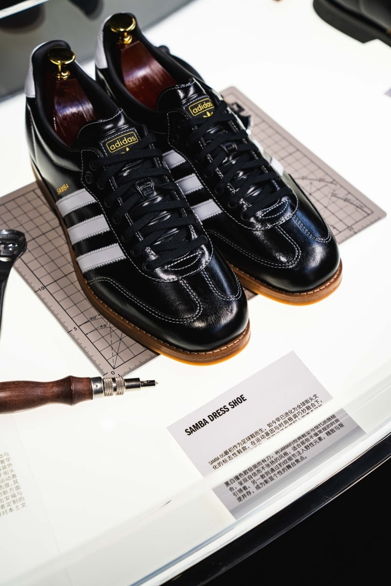 adidas 上海時裝周「POWER OF THREE」重磅壓軸登場:陳冠希、Poggy 等人皆現身,共創三條線的未來宣言!