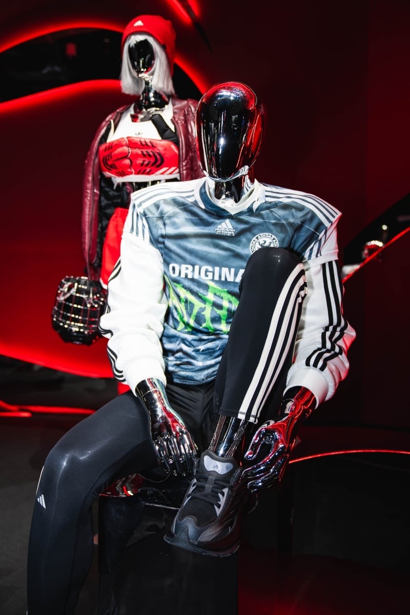adidas 上海時裝周「POWER OF THREE」重磅壓軸登場:陳冠希、Poggy 等人皆現身,共創三條線的未來宣言!