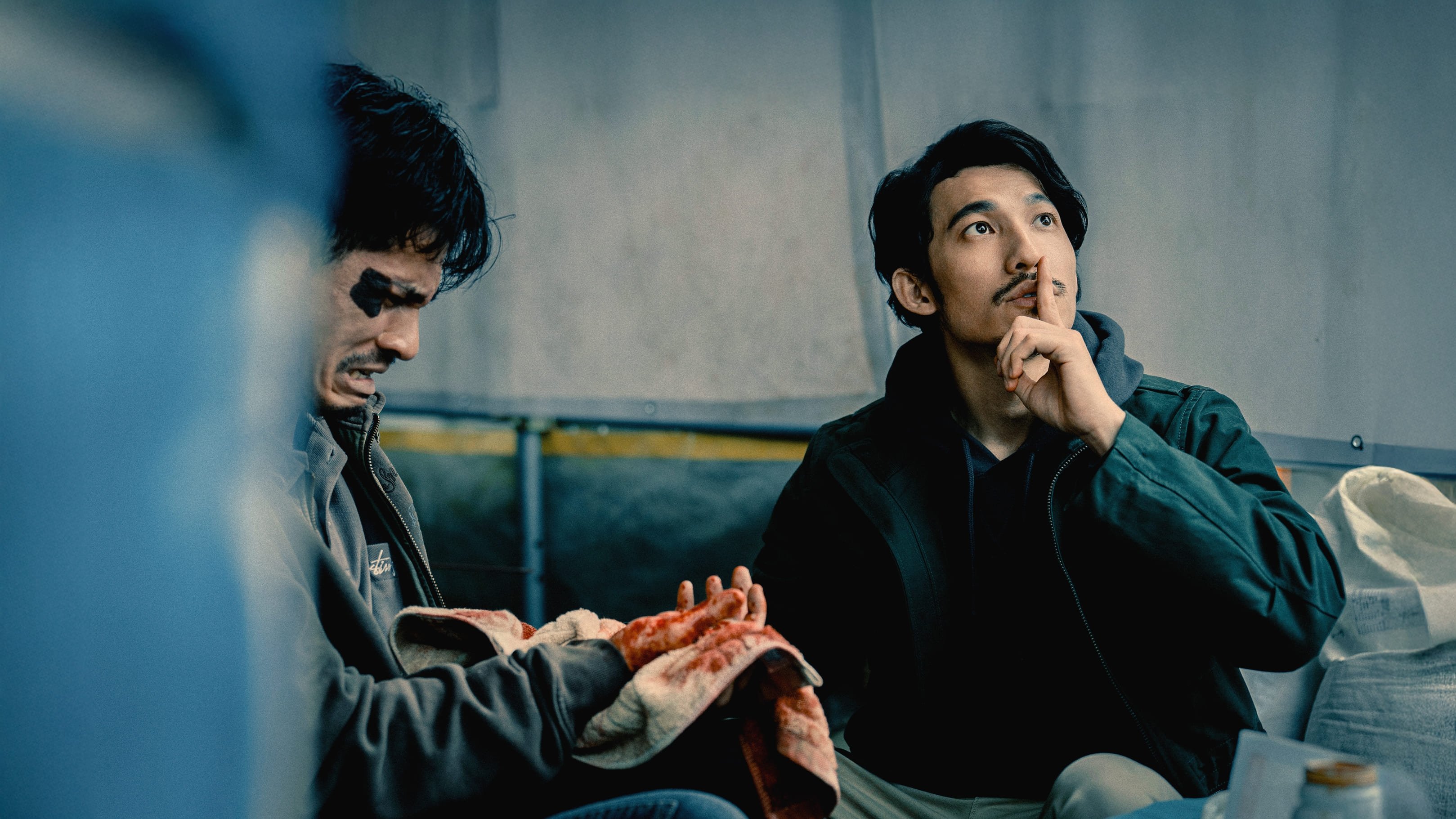 金鐘 60/連炳發以《The Outlaw Doctor 化外之醫》奪下戲劇節目男主角獎:「謝謝台灣給我的溫柔!」