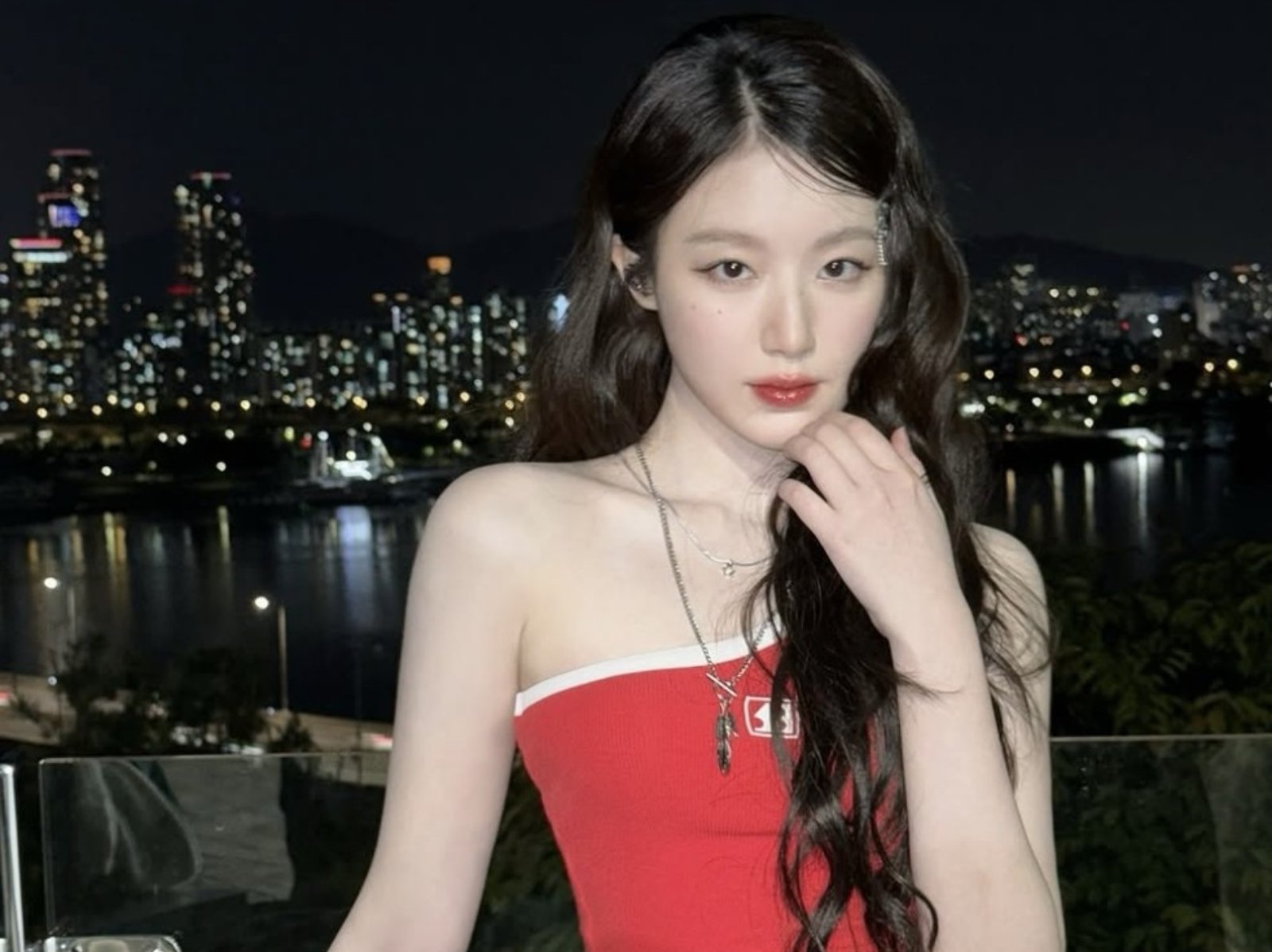 i-dle 舒華演唱會無法鞠躬！親曝「背後原因」引粉絲心疼！