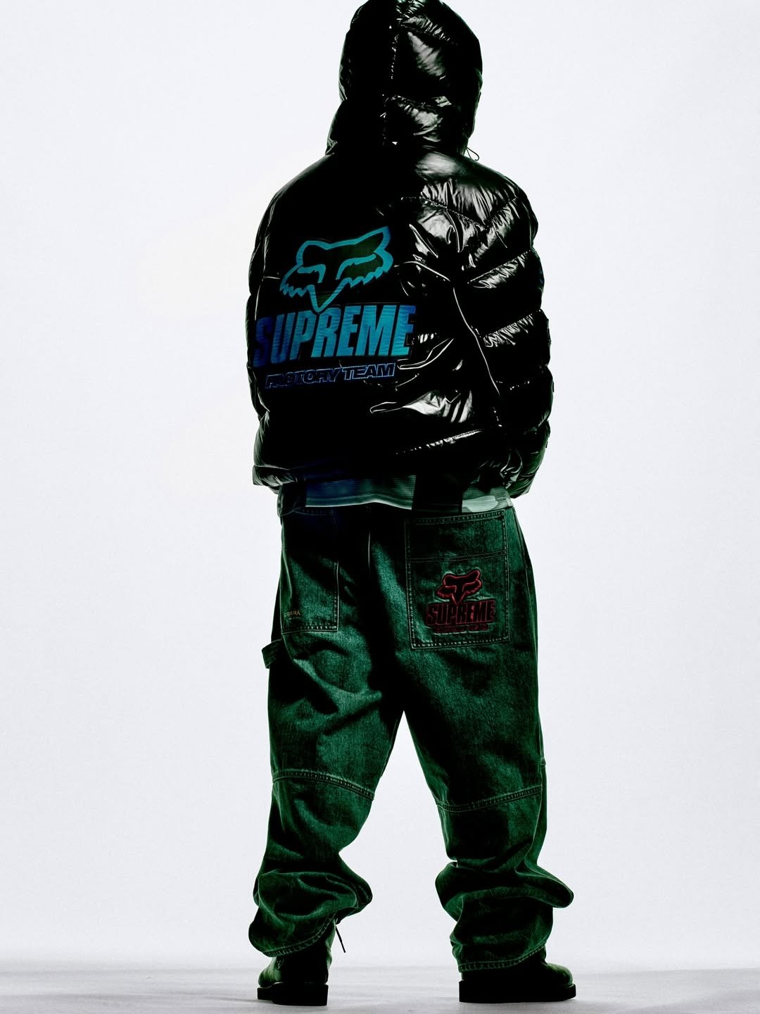Supreme x Fox Racing 睽違兩年再度聯手！全新 2025 秋季系列更致敬已故傳奇饒舌歌手 DMX