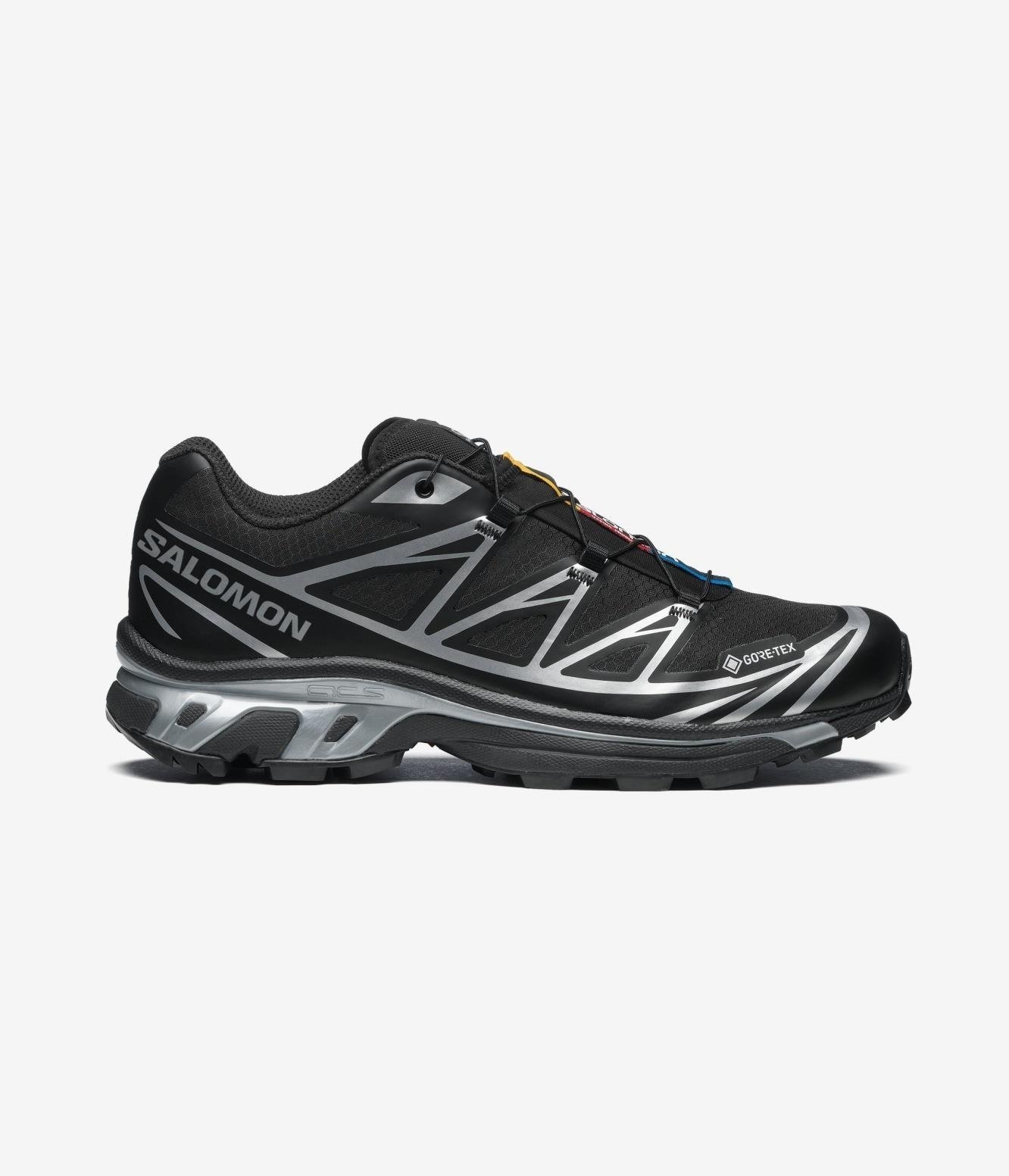 2025 防水鞋 10 雙嚴選推薦!Salomon、Nike、adidas⋯好看耐穿根本下雨天救星!