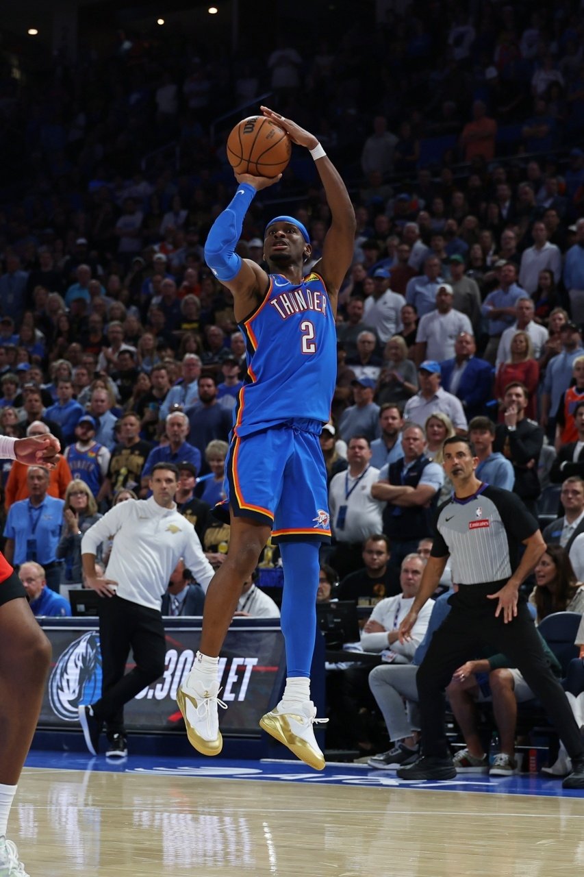 NBA／SGA 關鍵買犯 KD 兩罰俱中逆轉戰局！雷霆 2OT 驚險擊敗火箭拿下開幕戰勝利！