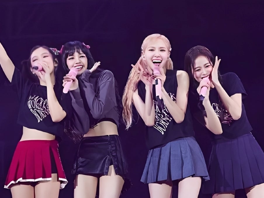 BLACKPINK 高雄演唱會官方照曝光！粉絲嗨翻：「每張都像藝術品！」