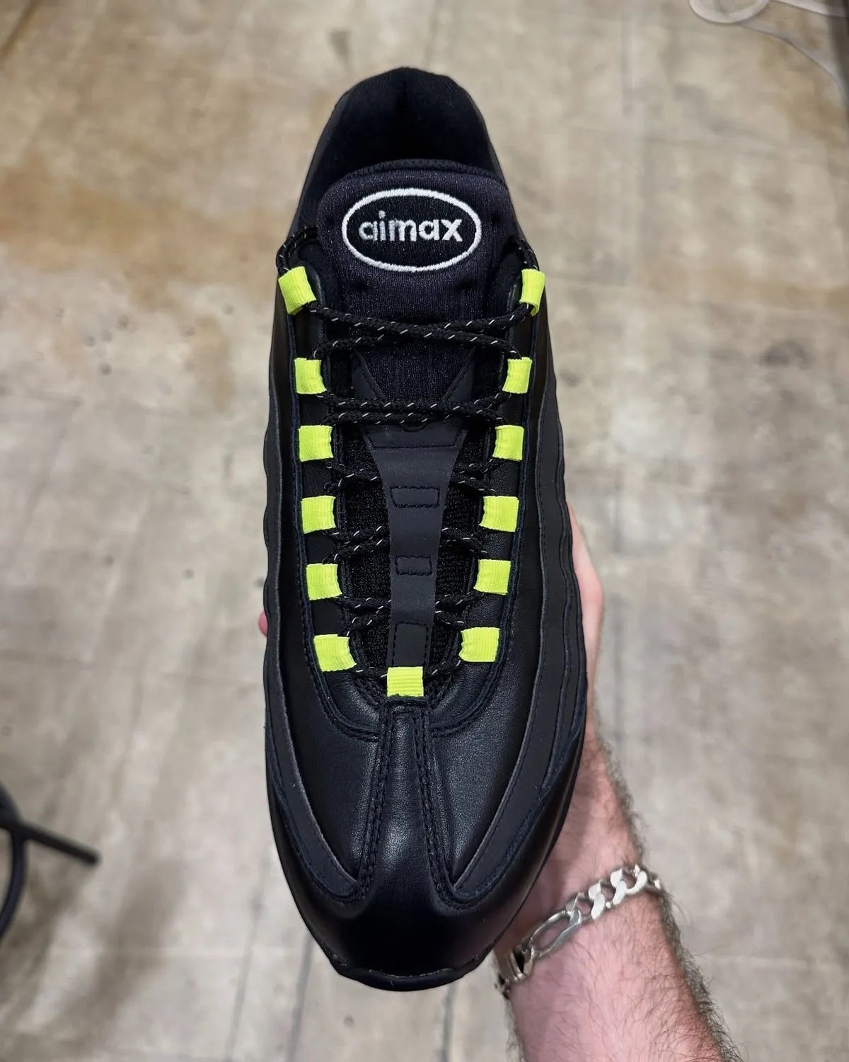 atmos x Nike Air Max 95「Harajuku」全新聯名發表！暗黑螢光綠注入致敬東京街頭文化！