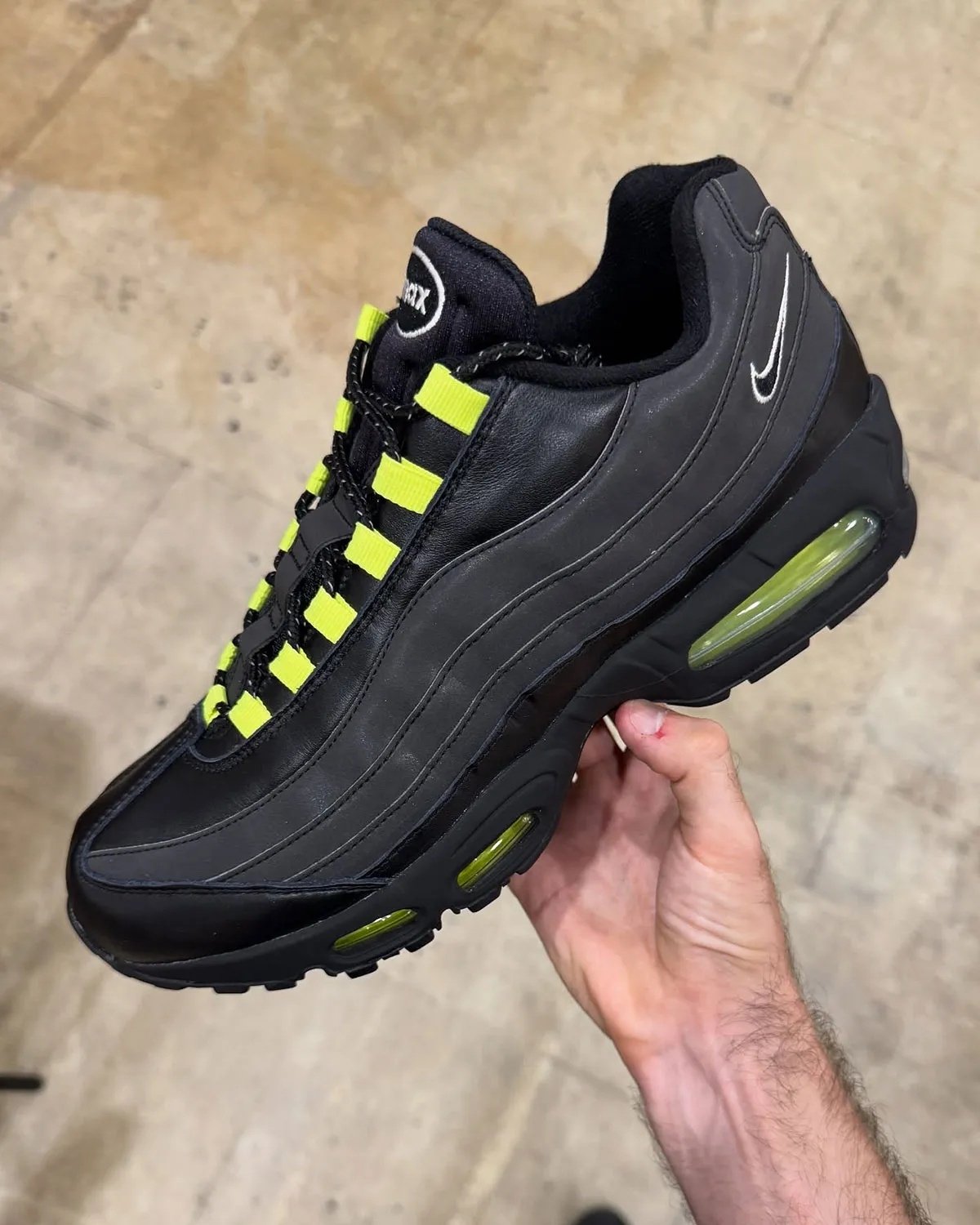atmos x Nike Air Max 95「Harajuku」全新聯名發表！暗黑螢光綠注入致敬東京街頭文化！