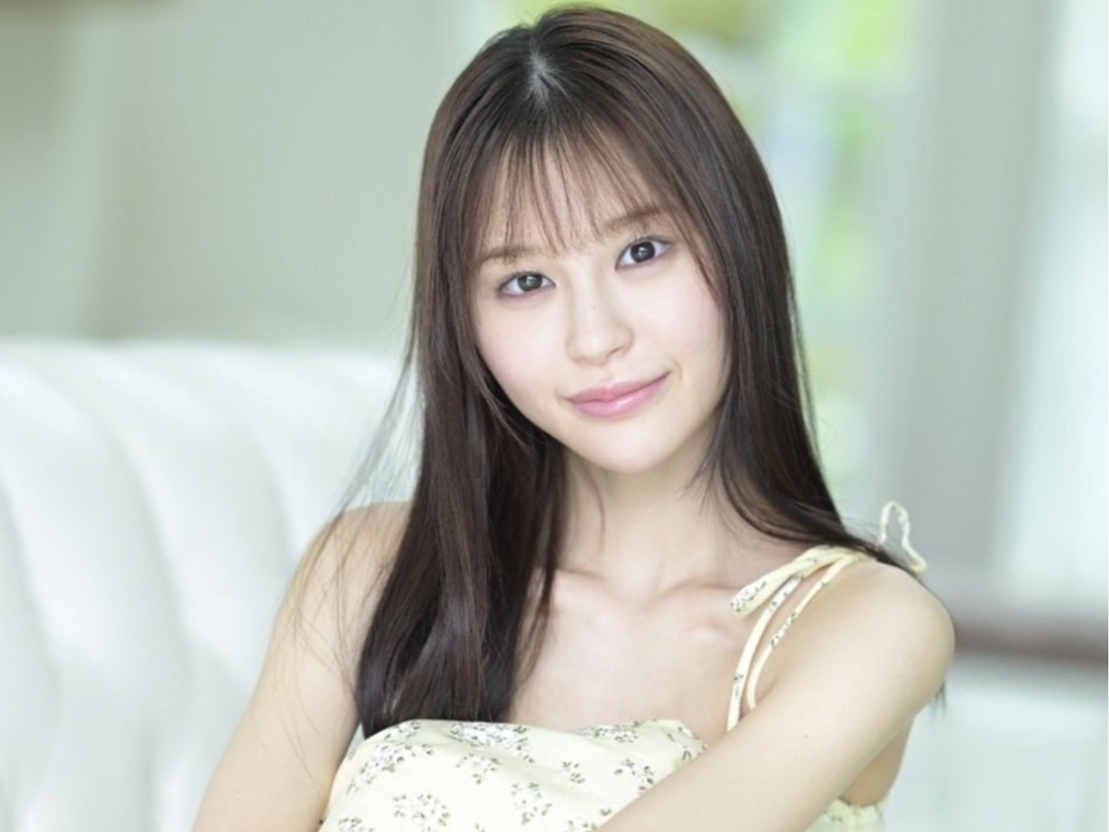 白石奈美被讚稱「10 年一遇美少女」出道,可愛、色氣集聚一身!【老司J開車】