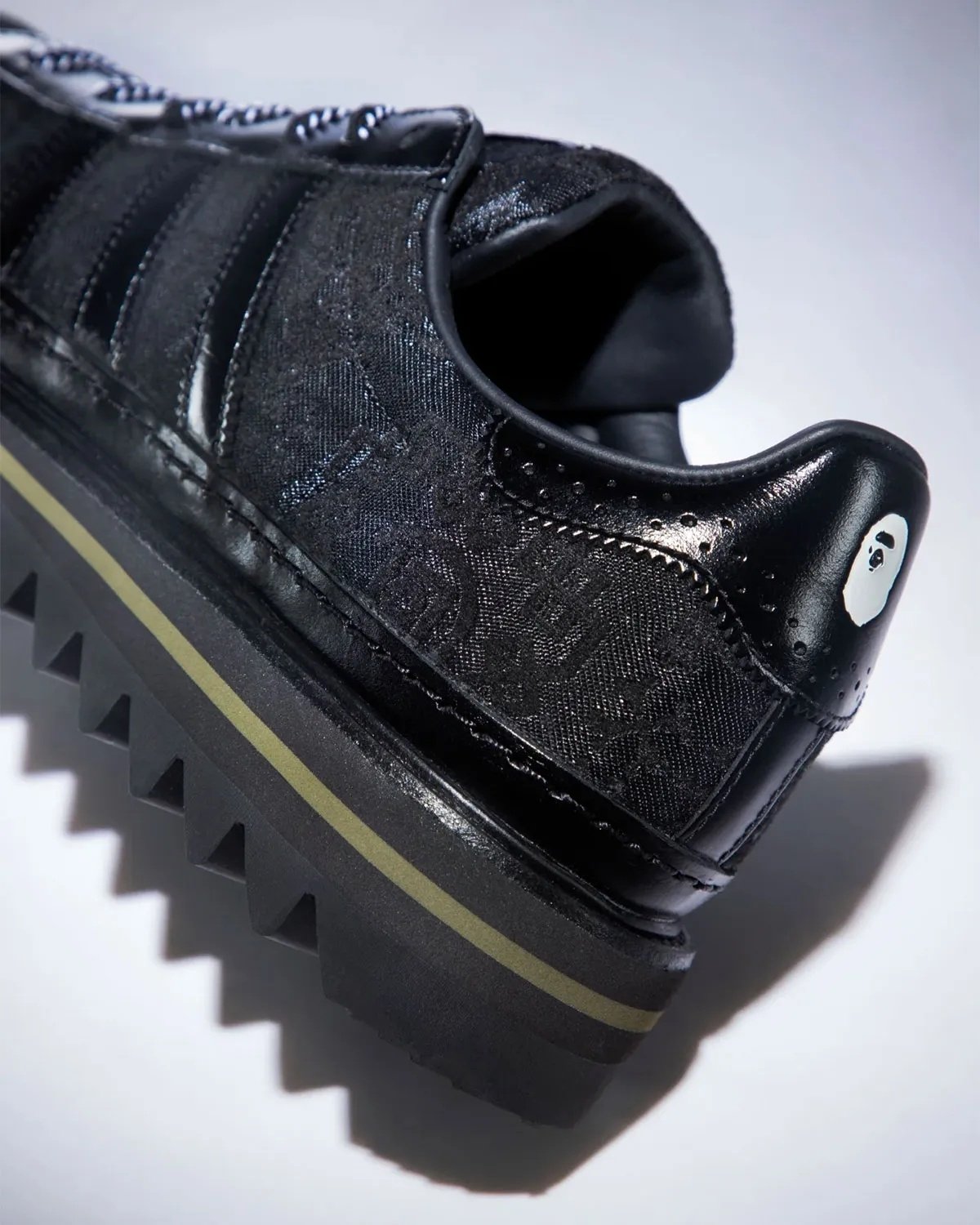 BAPE x CLOT x adidas Superstar 全新三方夢幻聯名亮相!迷彩猿人注入根本帥度犯規!