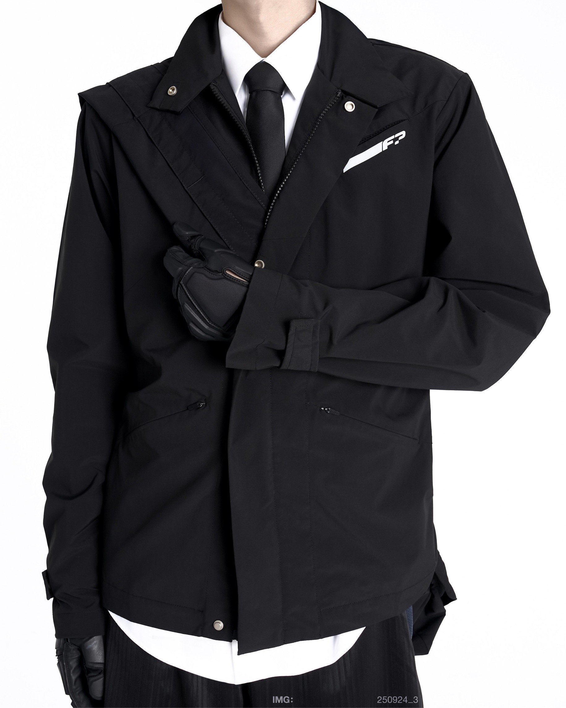 2025 機能外套 8 家品牌推薦!The North Face、GOOPiMADE、WISDOM...等品牌讓你防風防水又帥氣!