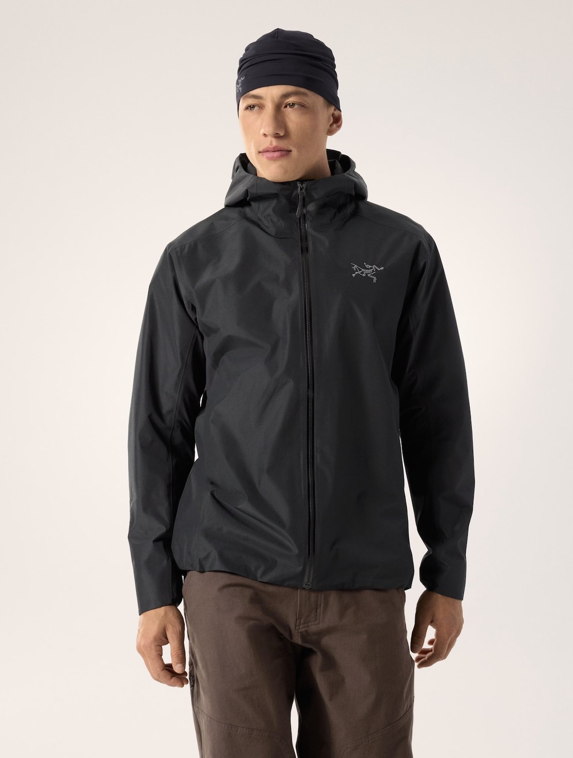 2025 機能外套 8 家品牌推薦!The North Face、GOOPiMADE、WISDOM...等品牌讓你防風防水又帥氣!