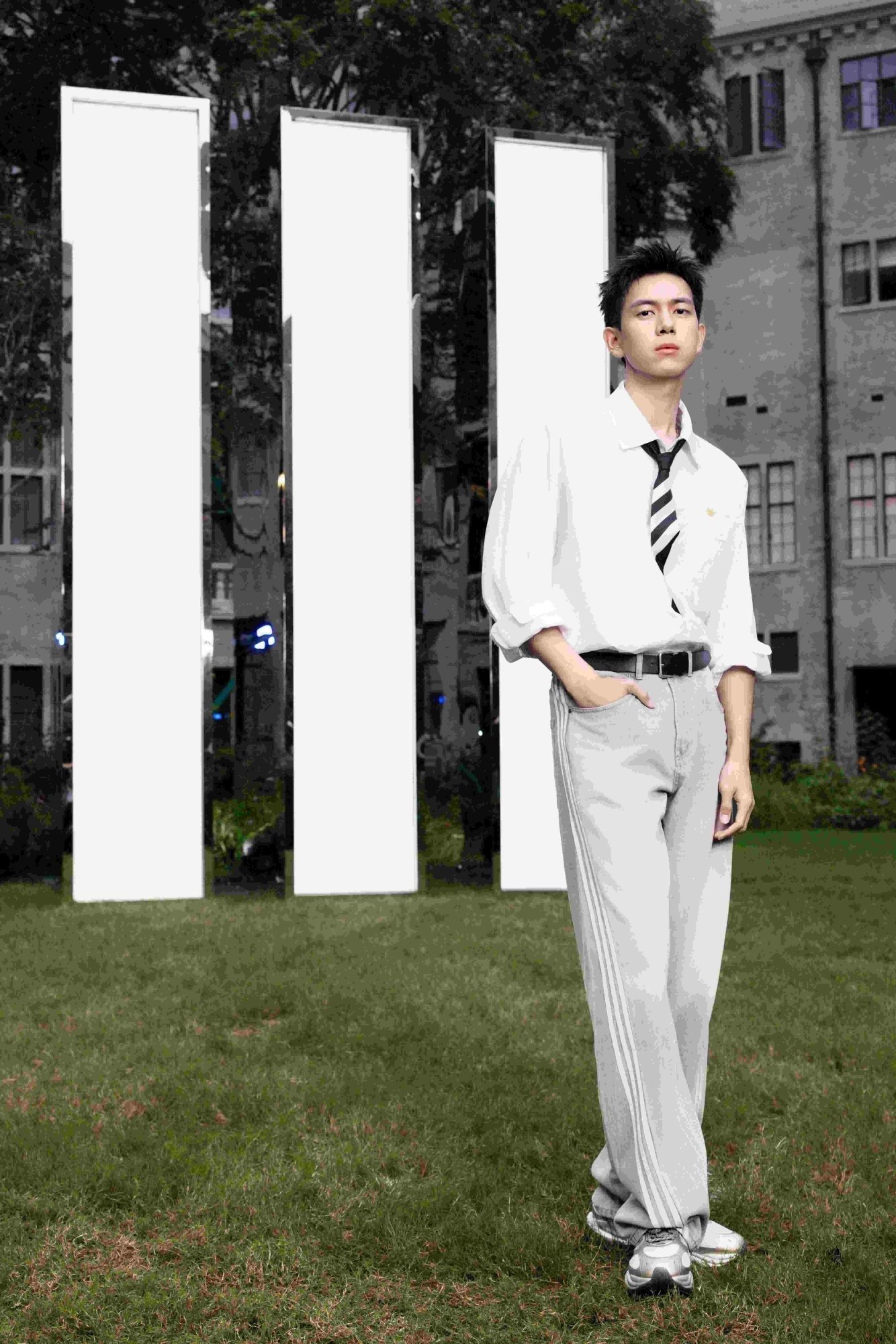 adidas創意呈獻:POWER OF THREE 上海時裝周大秀壓軸登場 宣告街頭時尚新篇章