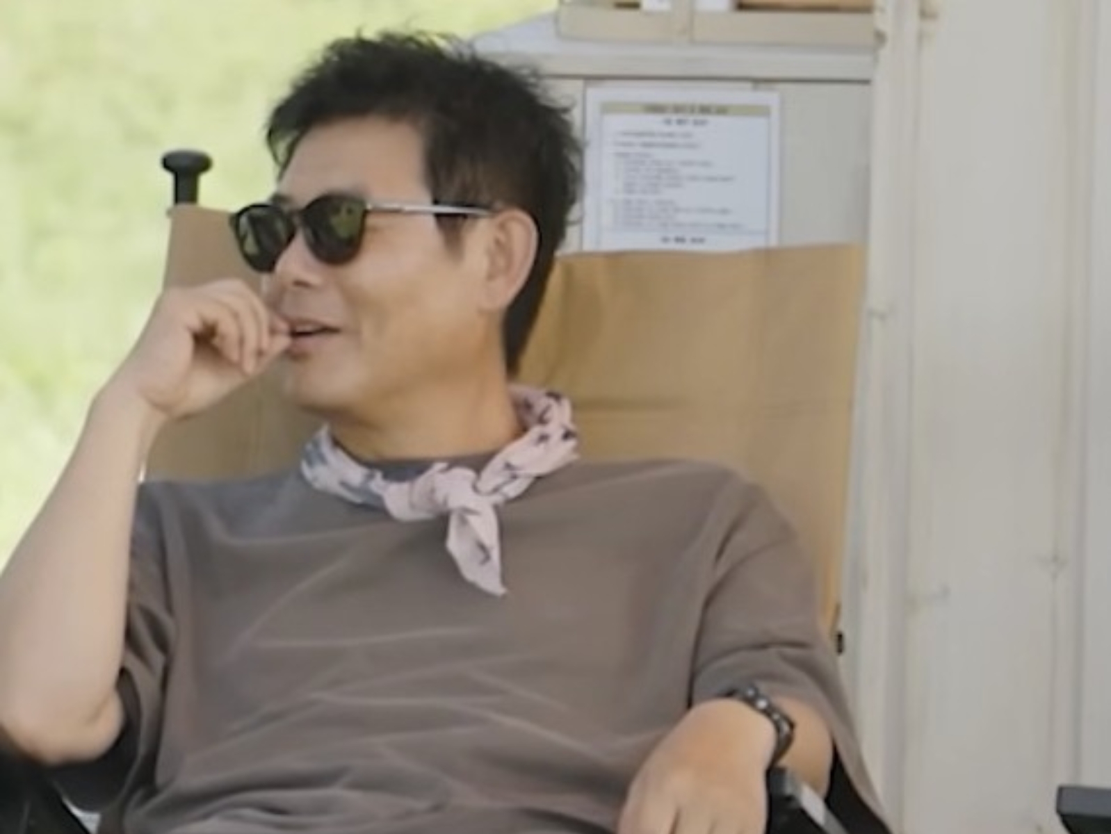 成東鎰 2 個月體重暴瘦 10 公斤！坦言：「年紀大了！」